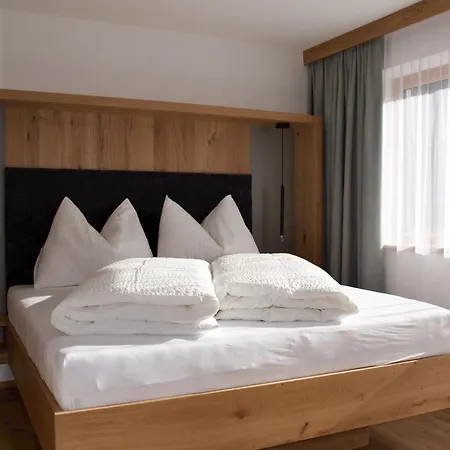 Waldhart Urlaub Im Herzen Des Oetztals Feriehus